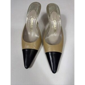 CHANEL Vintage Tan Black Leather Pointed Toe Mule Heels Size 38 1/2